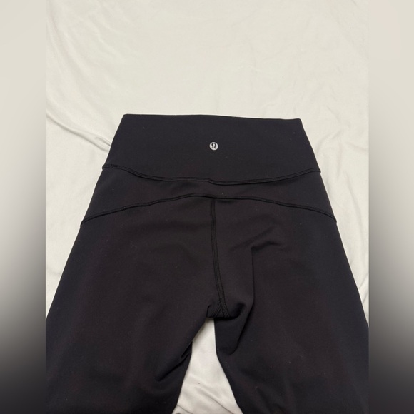 Lululemon In Movement 7/8 Tight *Everlux 25" - Picture 9 of 10